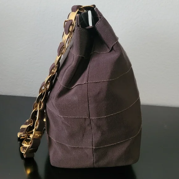 Salvatore Ferragamo Vintage Gancini Vara Chain Shoulder Bag - Picture 5 of 14